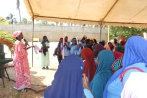 Séance de sensibilisation sur les cancers féminins à YOFF